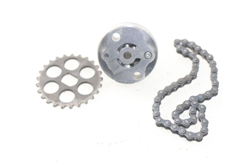 photo de BOMBA DE ACEITE KYMCO DINK STREET 125 (2009 - 2014) - Detalle de la pieza