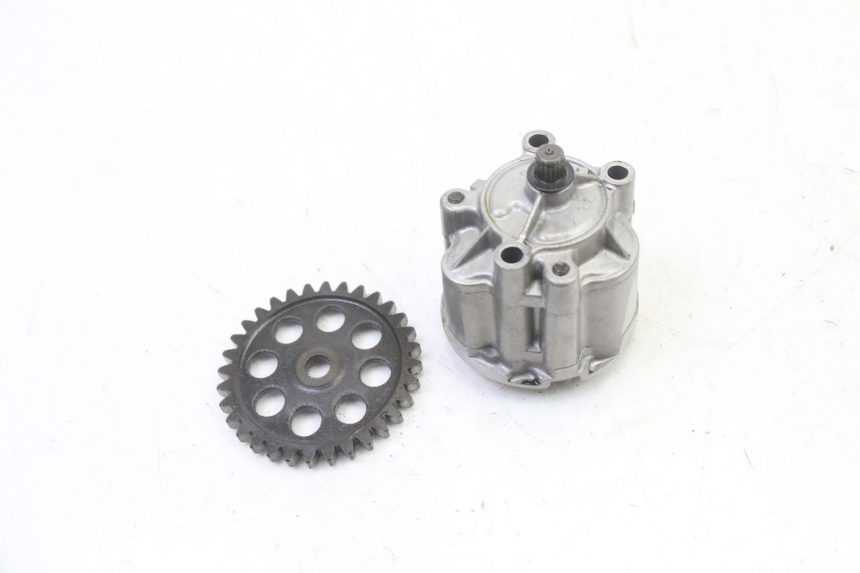 photo de BOMBA ACEITE YAMAHA FJ 36Y 1100 (1984 - 1985) - Otra perspectiva