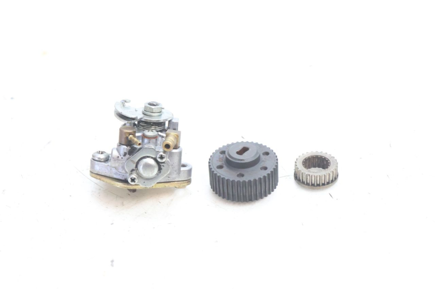 photo de BOMBA ACEITE PIAGGIO FLY 2T 50 (2004 - 2017) - Vista principal