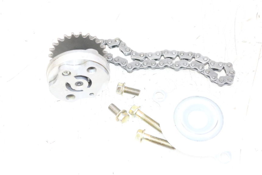 photo de BOMBA ACEITE GOES WIKI 125 (2010 - 2015) - Otra perspectiva