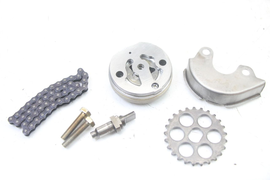 photo de BOMBA ACEITE KYMCO GRAND DINK 125 (2008 - 2014) - Detalle de la pieza