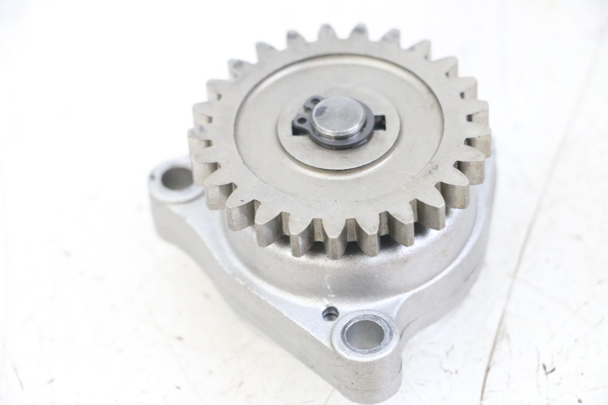 photo de BOMBA ACEITE SUZUKI GSX E 250 (1982 - 1983) - Otra perspectiva