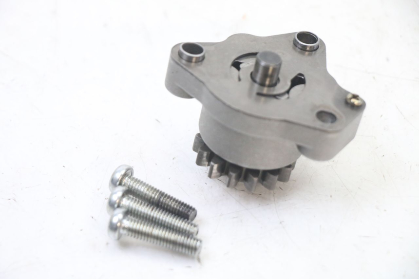 photo de BOMBA ACEITE HYOSUNG GTR 125 (2006 - 2008) - Vista general del producto