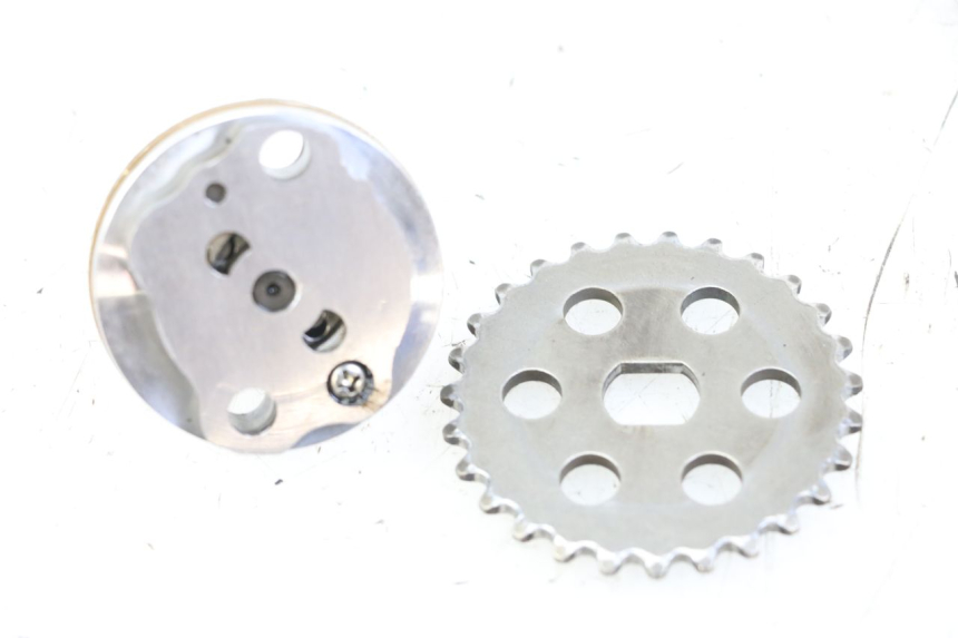 photo de BOMBA ACEITE HONDA FES S-WING SWING 125 (2007 - 2015) - Zoom estado de uso