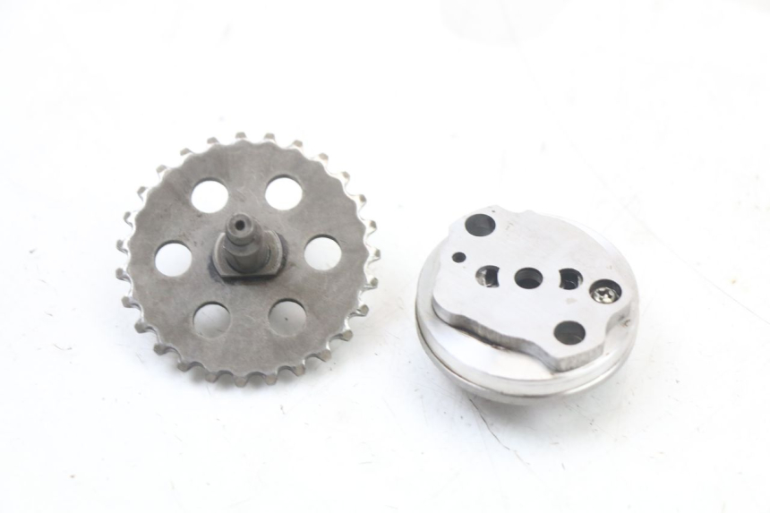 photo de BOMBA ACEITE HONDA NES AROBASE 125 (2000 - 2003) - Otra perspectiva