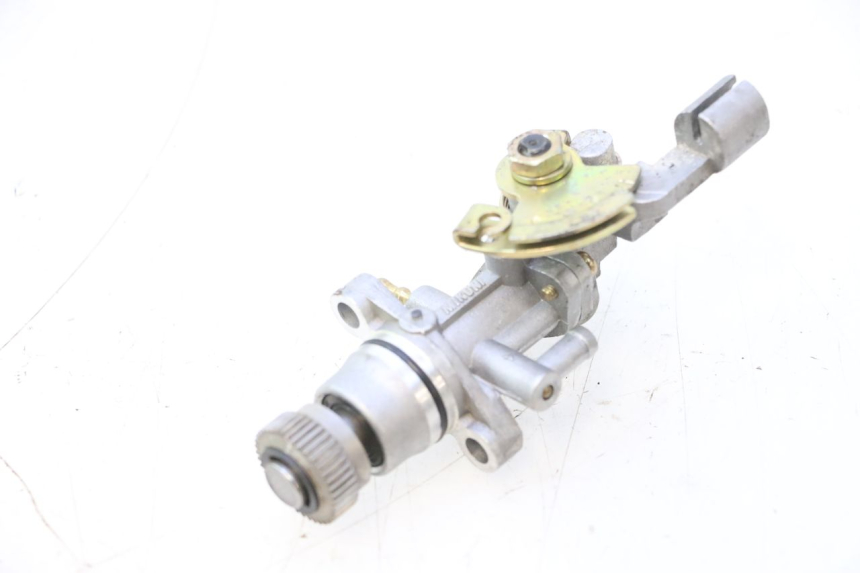 photo de BOMBA ACEITE KEEWAY HURRICANE 50 (2006 - 2019) - Primer plano técnico
