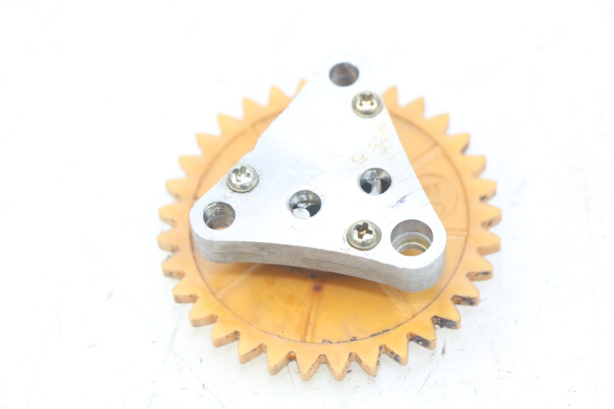 photo de BOMBA DE ACEITE PEUGEOT KISBEE 4T 50 (2018 - 2022) - Zoom estado de uso