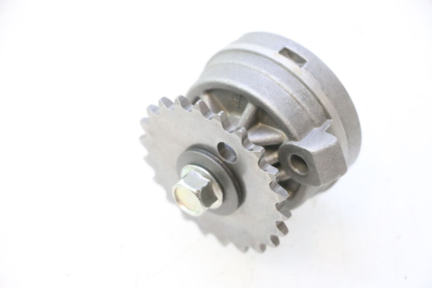 photo de BOMBA ACEITE PIAGGIO LIBERTY IGET S 125 (2016 - 2020) - Primer plano técnico