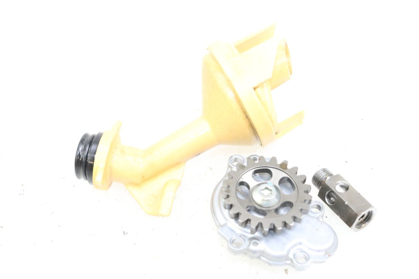 photo de BOMBA ACEITE KAWASAKI NINJA 400 (2018 - 2023) - Detalle de la pieza