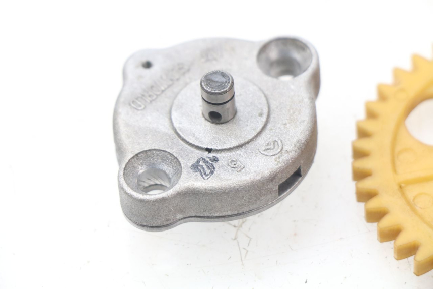 photo de BOMBA ACEITE SYM ORBIT 2 50 (2008 - 2014) - Otra perspectiva