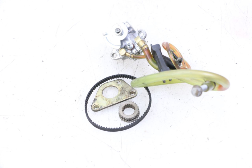 photo de BOMBA DE ACEITE PIAGGIO ZIP 2T 50 (2009 - 2019) - Zoom estado de uso