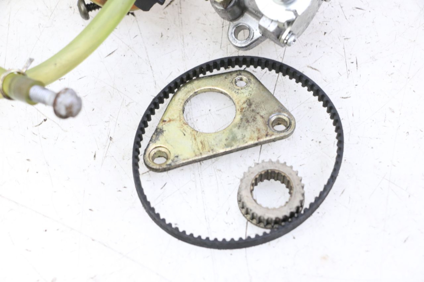 photo de BOMBA DE ACEITE PIAGGIO ZIP 2T 50 (2009 - 2019) - Estado de la superficie y material