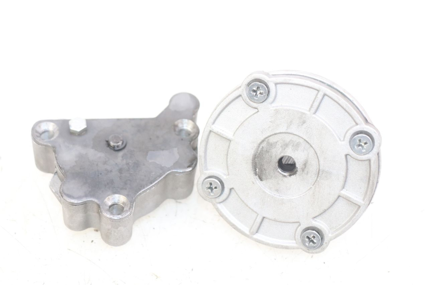 photo de BOMBA DE ACEITE YCF PILOT 125 - Otra perspectiva