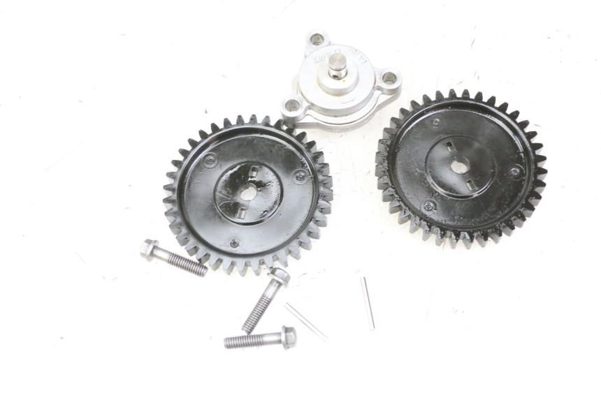 photo de BOMBA ACEITE PEUGEOT SATELIS 125 (2013 - 2018) - Vista principal