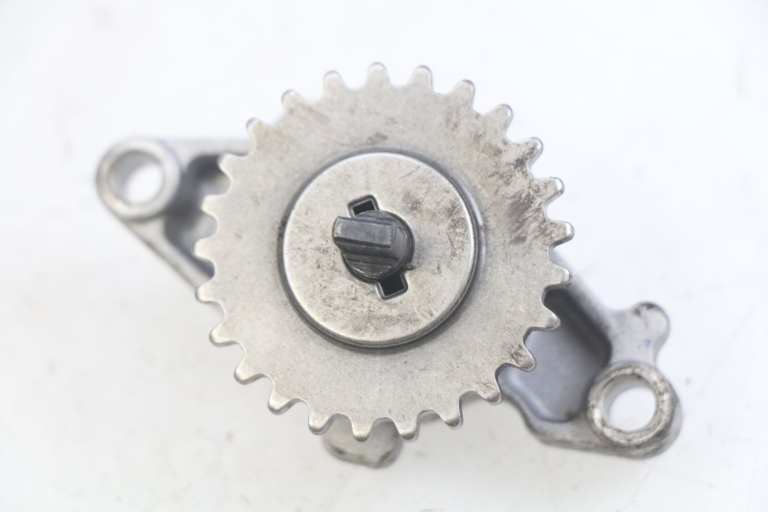 photo de BOMBA DE ACEITE APRILIA SCARABEO LIGHT 125 (2007 - 2011) - Detalle de la pieza