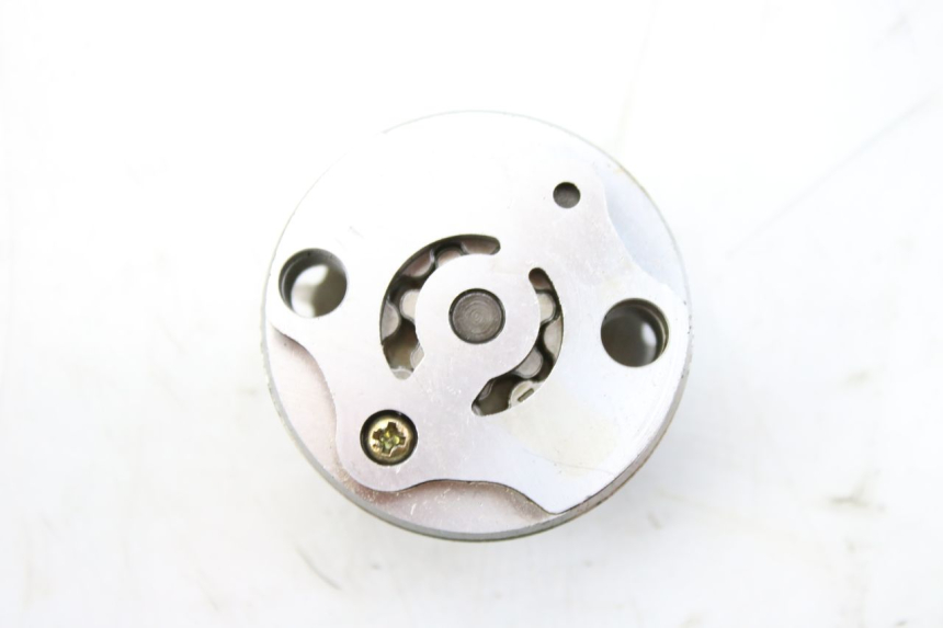 photo de BOMBA DE ACEITE KYMCO SENTO 100 (2008 - 2013) - Primer plano técnico