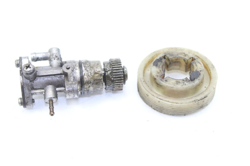 photo de BOMBA DE ACEITE YAMAHA SLIDER NAKED 50 (2004 - 2018) - Zoom estado de uso