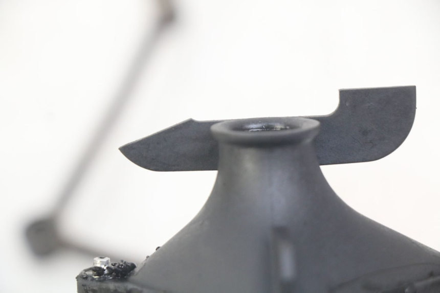 photo de BOMBA DE ACEITE TRIUMPH SPRINT ST 955 (1999 - 2001) - Primer plano técnico