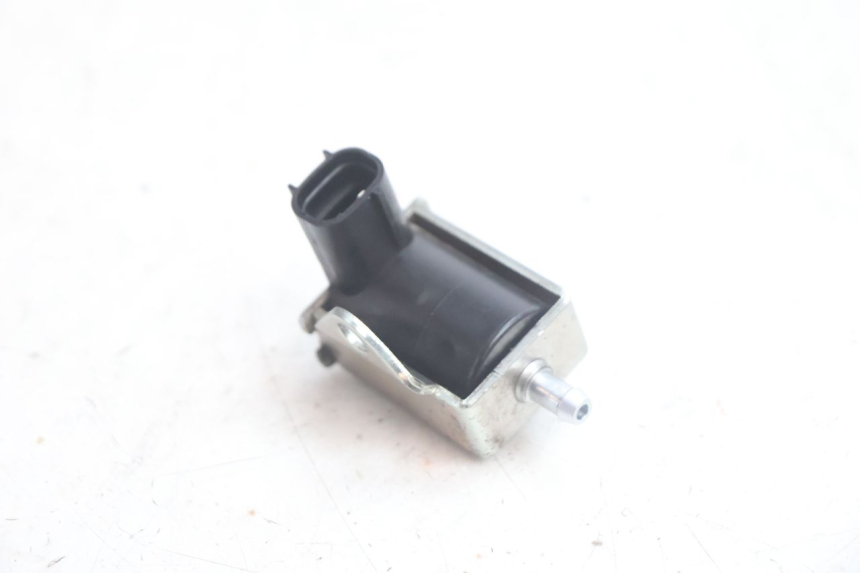 photo de BOMBA ACEITE PEUGEOT STREETZONE NAKED 2T 50 (2014 - 2018) - Zoom estado de uso