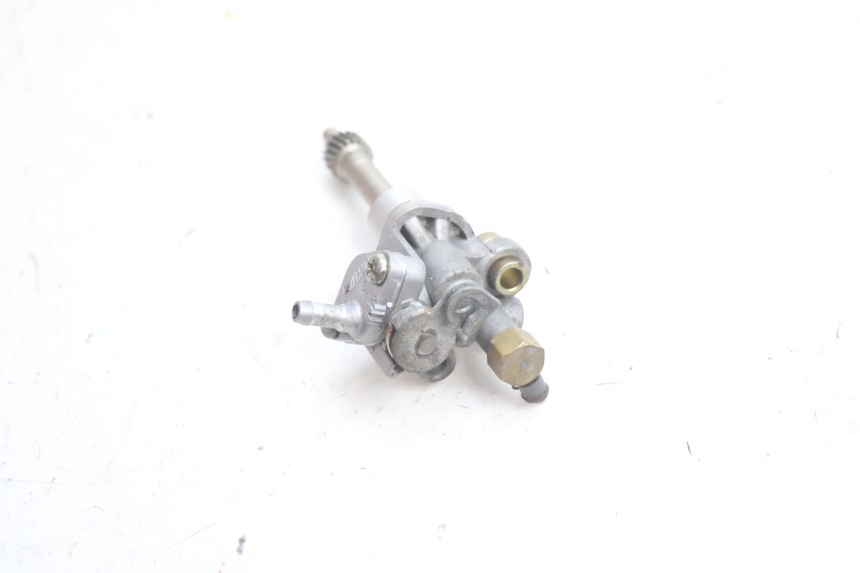 photo de BOMBA ACEITE KYMCO SUPER 8 2T 50 (2007 - 2013) - Otra perspectiva