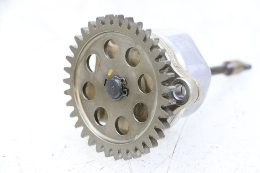 photo de BOMBA ACEITE SUZUKI GSR 750 (2011 - 2017) - Detalle de la pieza