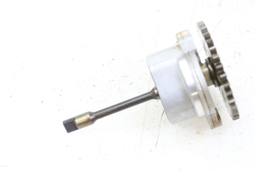 photo de BOMBA ACEITE SUZUKI GSR 750 (2011 - 2017) - Vista general del producto