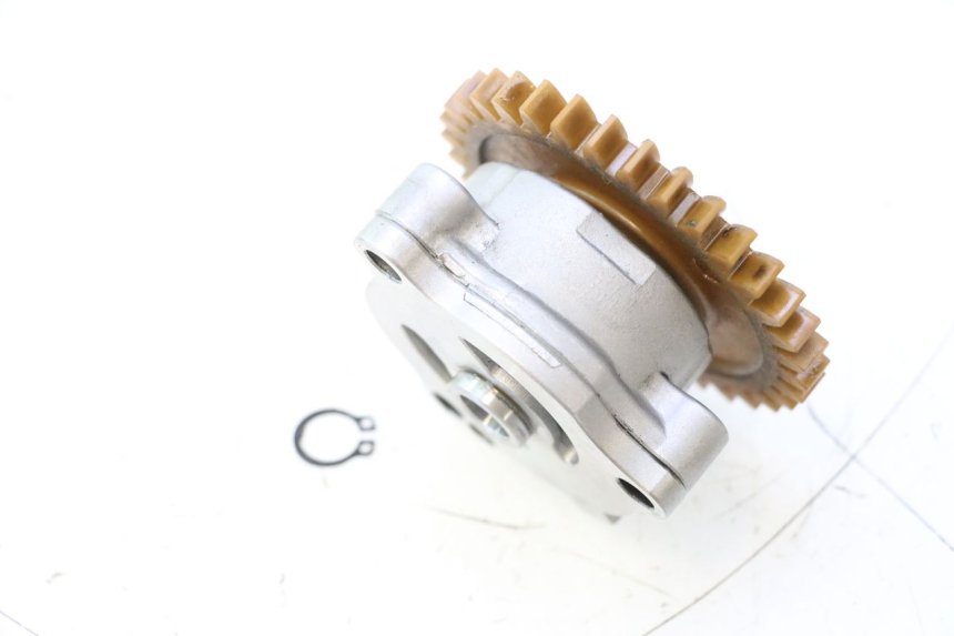 photo de BOMBA ACEITE SUZUKI SV S 650 (2003 - 2009) - Primer plano técnico
