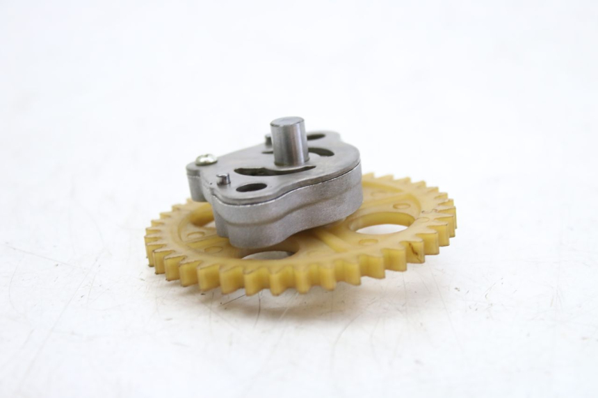 photo de BOMBA DE ACEITE PEUGEOT TWEET 125 (2010 - 2017) - Otra perspectiva