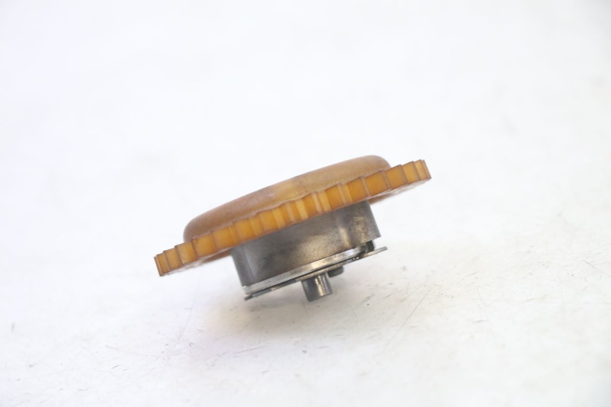 photo de BOMBA ACEITE YAMAHA X-MAX XMAX 125 (2010 - 2013) - Otra perspectiva