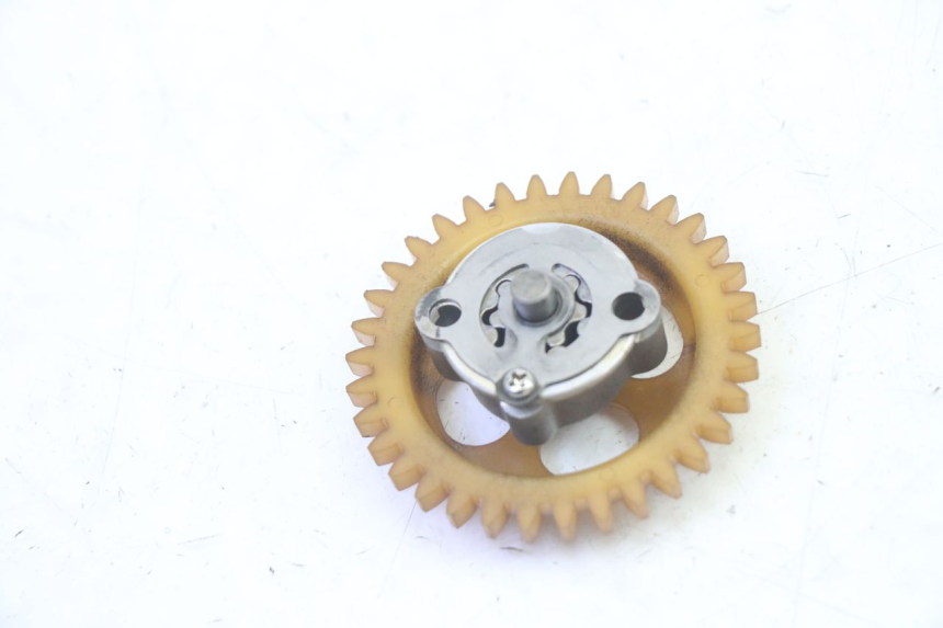 photo de BOMBA ACEITE YAMAHA X-MAX XMAX 125 (2010 - 2013) - Zoom estado de uso