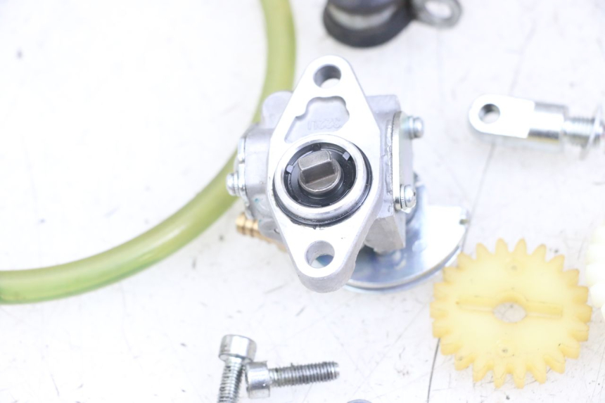 photo de BOMBA DE ACEITE FANTIC XM PERFORMANCE 2T 50 (2021 - 2022) - Otra perspectiva