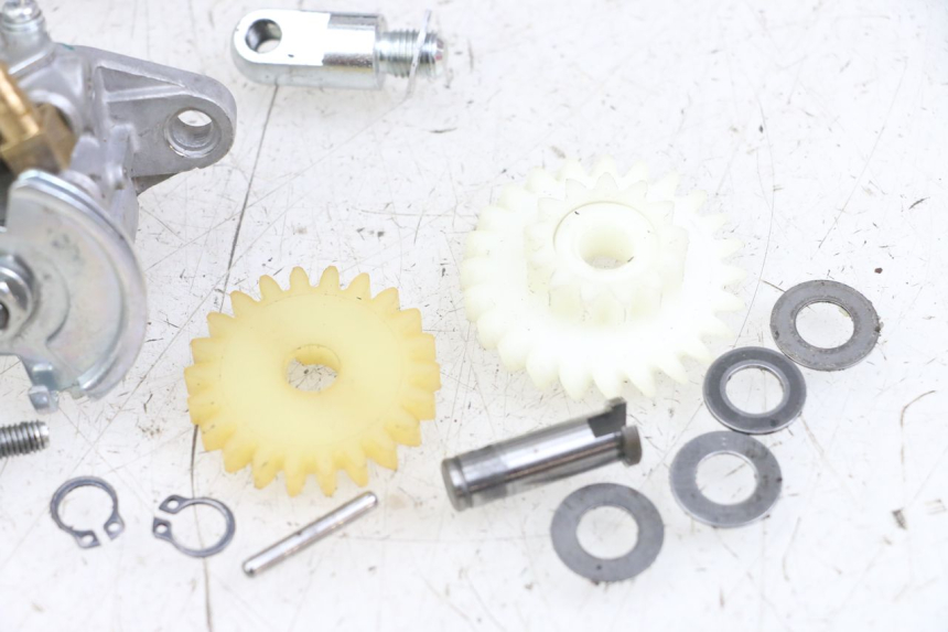 photo de BOMBA DE ACEITE FANTIC XM PERFORMANCE 2T 50 (2021 - 2022) - Estado de la superficie y material