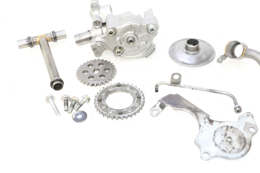 photo de BOMBA ACEITE HONDA XRV AFRICA TWIN 750 (1990 - 1992) - Estado de la superficie y material