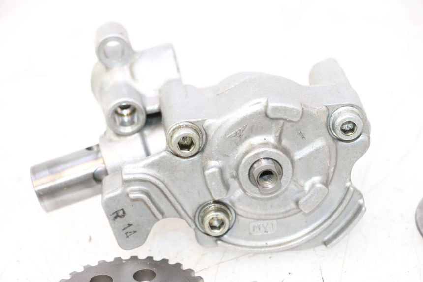 photo de BOMBA ACEITE HONDA XRV AFRICA TWIN 750 (1990 - 1992) - Marcados y referencias originales