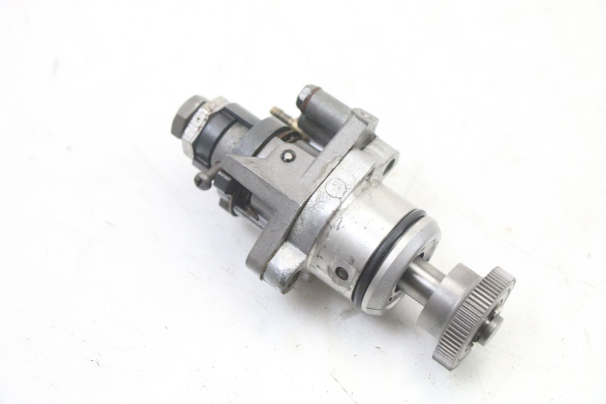 photo de BOMBA DE ACEITE YAMAHA PW 80 (1983 - 2014) - Primer plano técnico