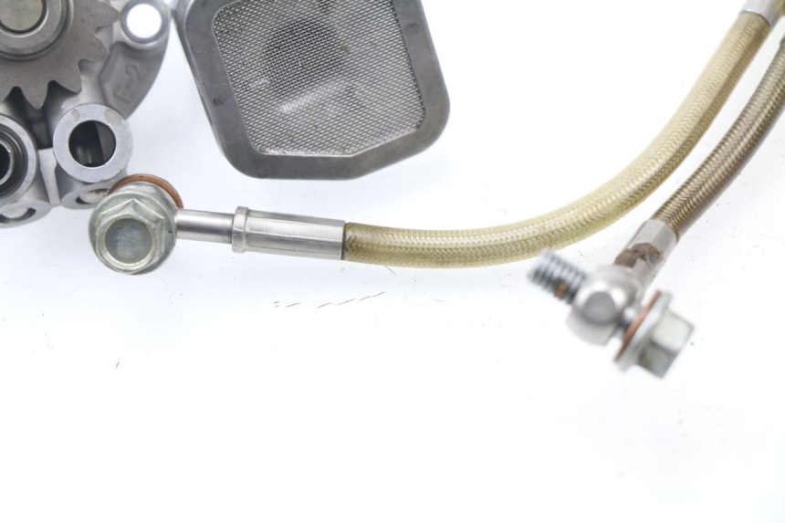 photo de BOMBA ACEITE YAMAHA YZ-F YZF 250 (2007 - 2013) - Estado de la superficie y material