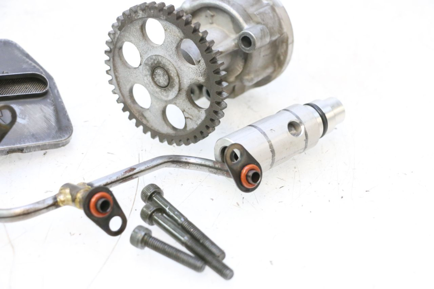 photo de BOMBA ACEITE YAMAHA YZF R GENESIS 750 (1993 - 1998) - Vista general del producto
