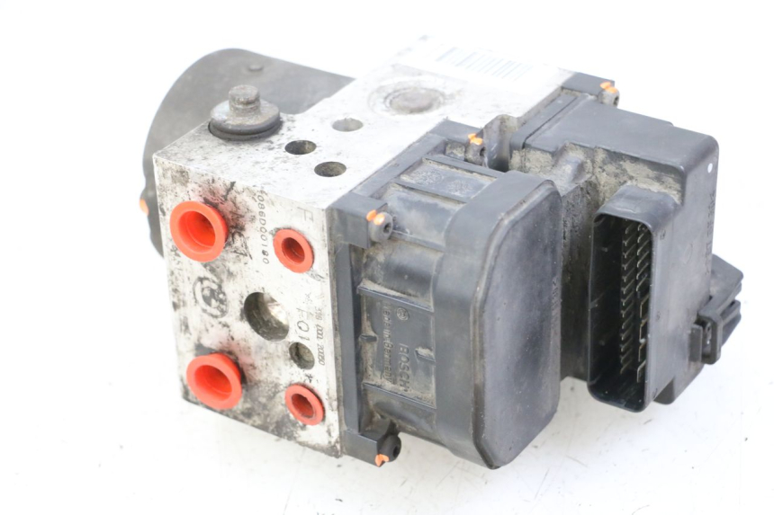 photo de BOMBA ABS BMW C1 125 (2000 - 2003) - Estado de la superficie y material