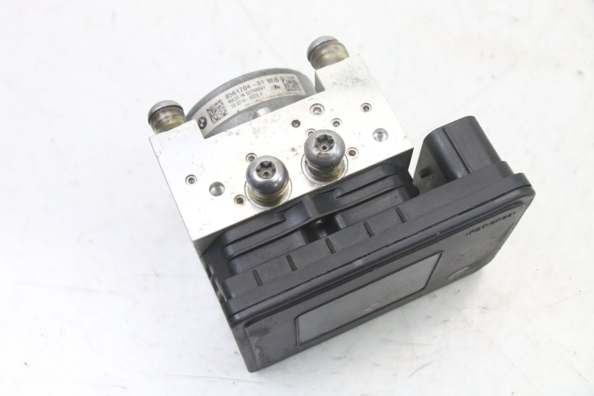 photo de BOMBA ABS BMW S RR ABS S1000RR 1000 (2015 - 2018) - Detalle de la pieza