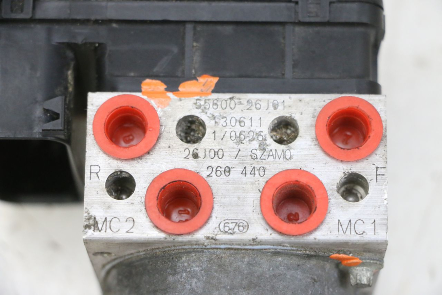 photo de BOMBA ABS SUZUKI BURGMAN 650 (2013 - 2020) - Zoom estado de uso