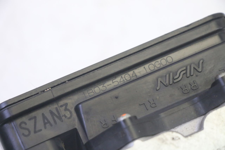 photo de BOMBA ABS SUZUKI BURGMAN EXECUTIVE ABS 650 (2006 - 2012) - Detalles de los puntos de fijación