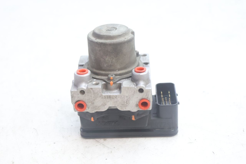 photo de BOMBA ABS SUZUKI BURGMAN EXECUTIVE ABS 650 (2006 - 2012) - Otra perspectiva