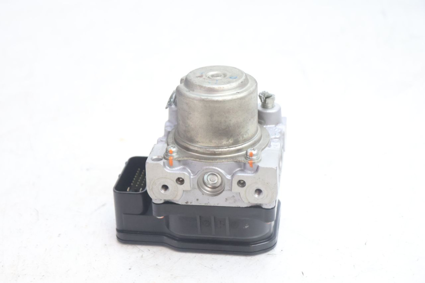 photo de BOMBA ABS SUZUKI BURGMAN EXECUTIVE ABS 650 (2006 - 2012) - Vista general del producto