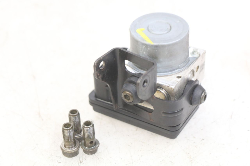 photo de BOMBA ABS KYMCO DOWNTOWN ABS 125 (2015 - 2017) - Detalle de la pieza