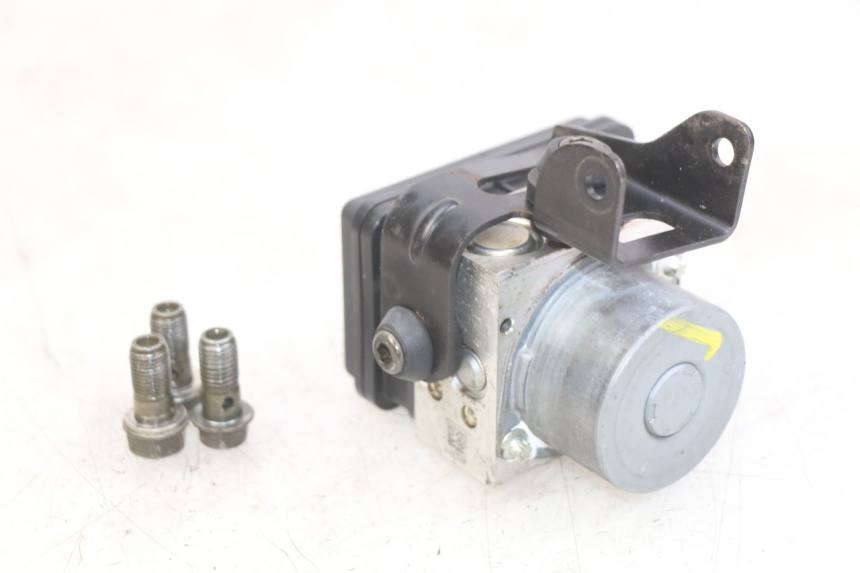 photo de BOMBA ABS KYMCO DOWNTOWN ABS 125 (2015 - 2017) - Marcados y referencias originales