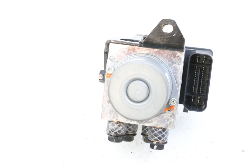 photo de BOMBA ABS SEGWAY NINEBOT E125S 1 (2022 - 2026) - Primer plano técnico