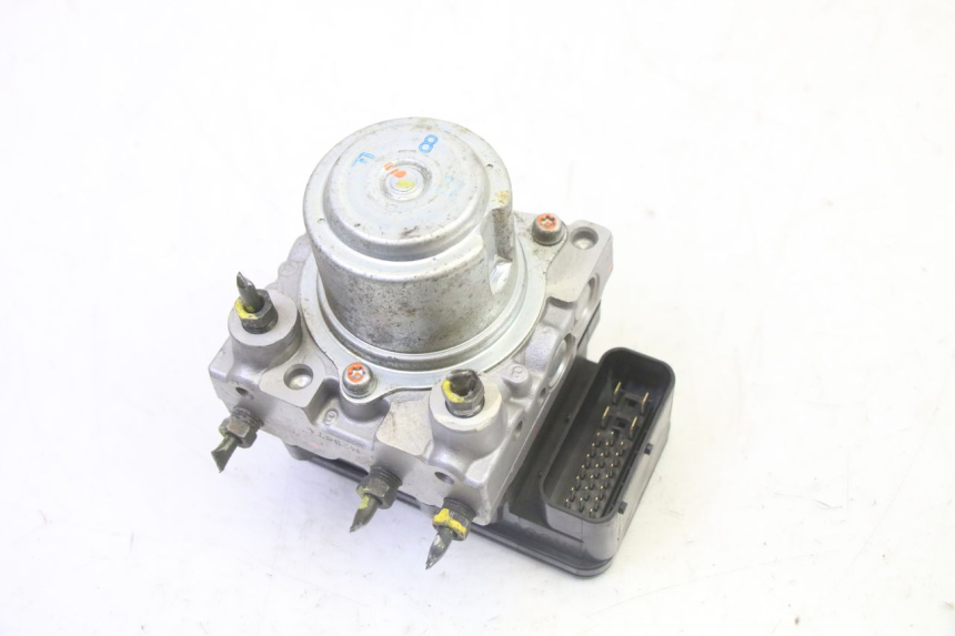 photo de BOMBA ABS HONDA FES S-WING SWING ABS 125 (2007 - 2015) - Detalle de la pieza