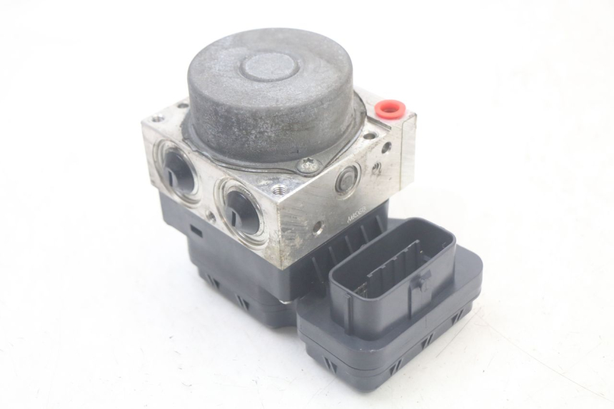 photo de BOMBA ABS YAMAHA FJR ABS 1300 (2006 - 2012) - Otra perspectiva