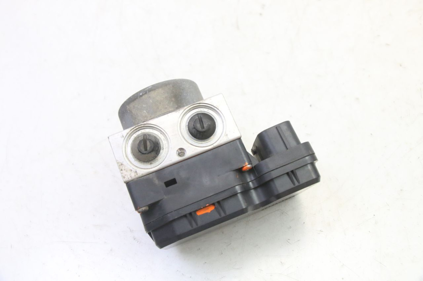 photo de BOMBA ABS YAMAHA FJR ABS 1300 (2016 - 2020) - Estado de la superficie y material