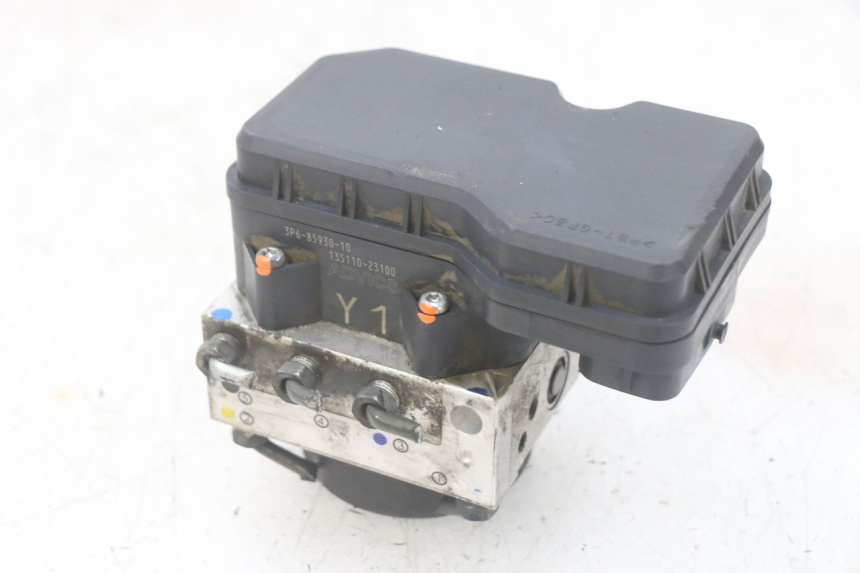 photo de BOMBA ABS YAMAHA FJR ABS 1300 (2006 - 2012) - Características distintivas